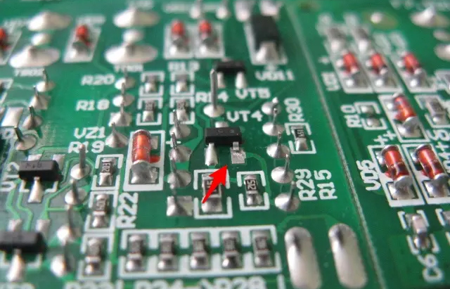 What Are the Causes of Cold Solder Joints?